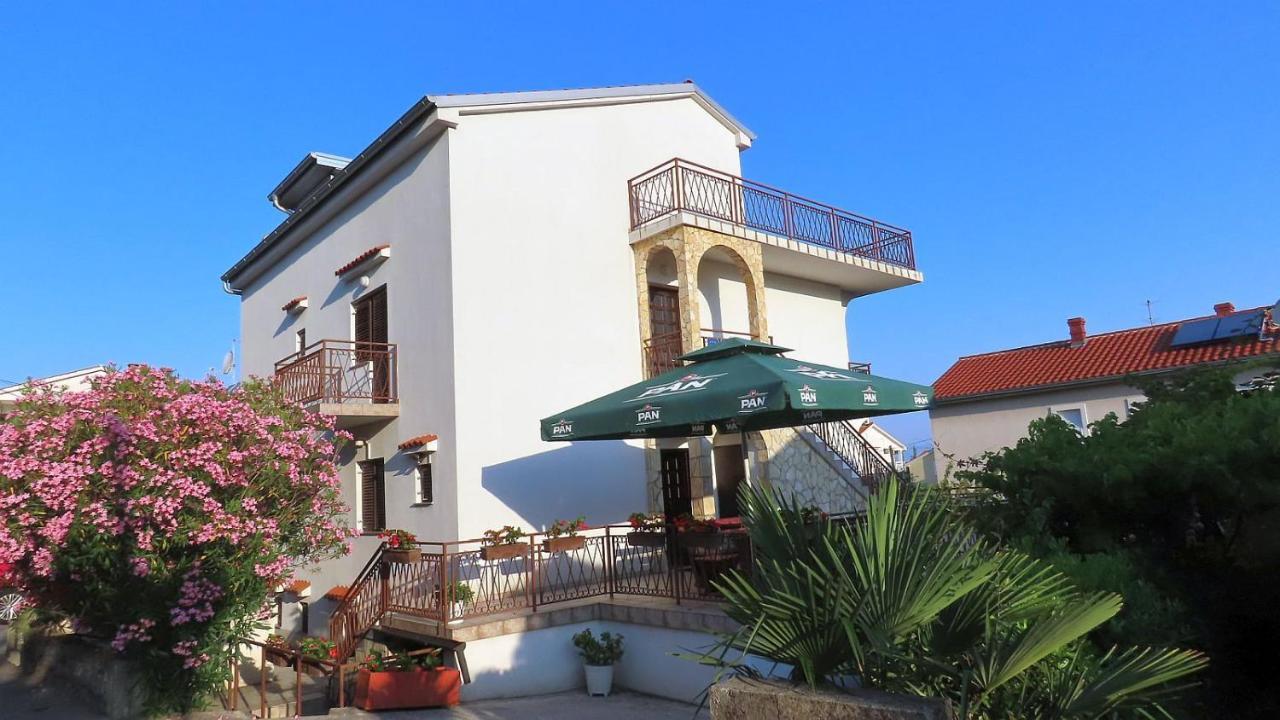 Apartments Kamelija มาลินสกา ภายนอก รูปภาพ