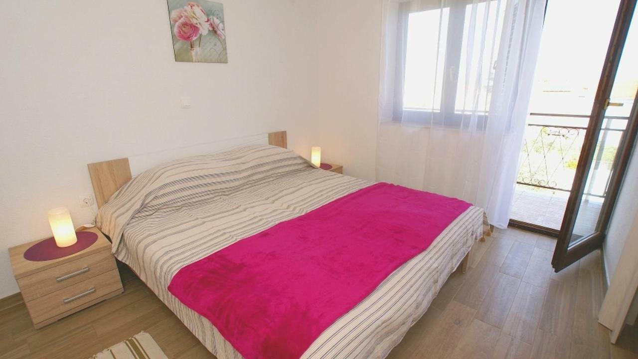 Apartments Kamelija มาลินสกา ภายนอก รูปภาพ