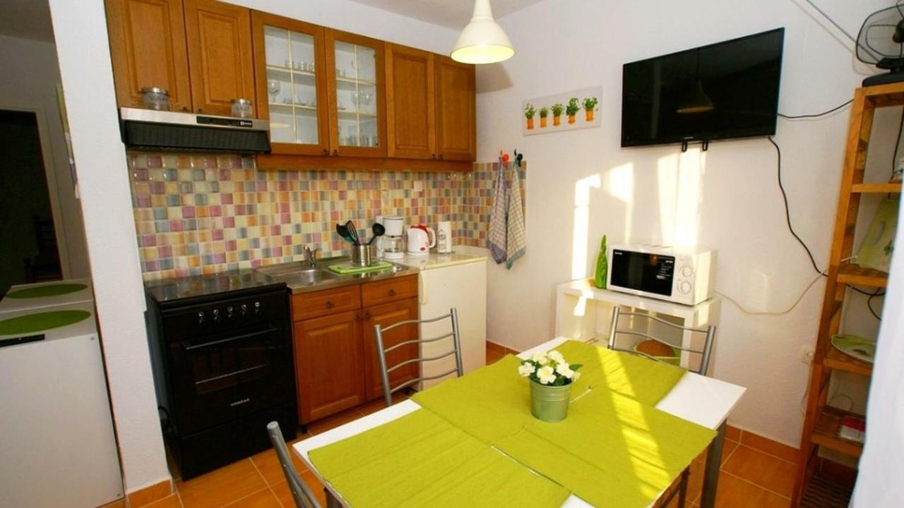 Apartments Kamelija มาลินสกา ภายนอก รูปภาพ