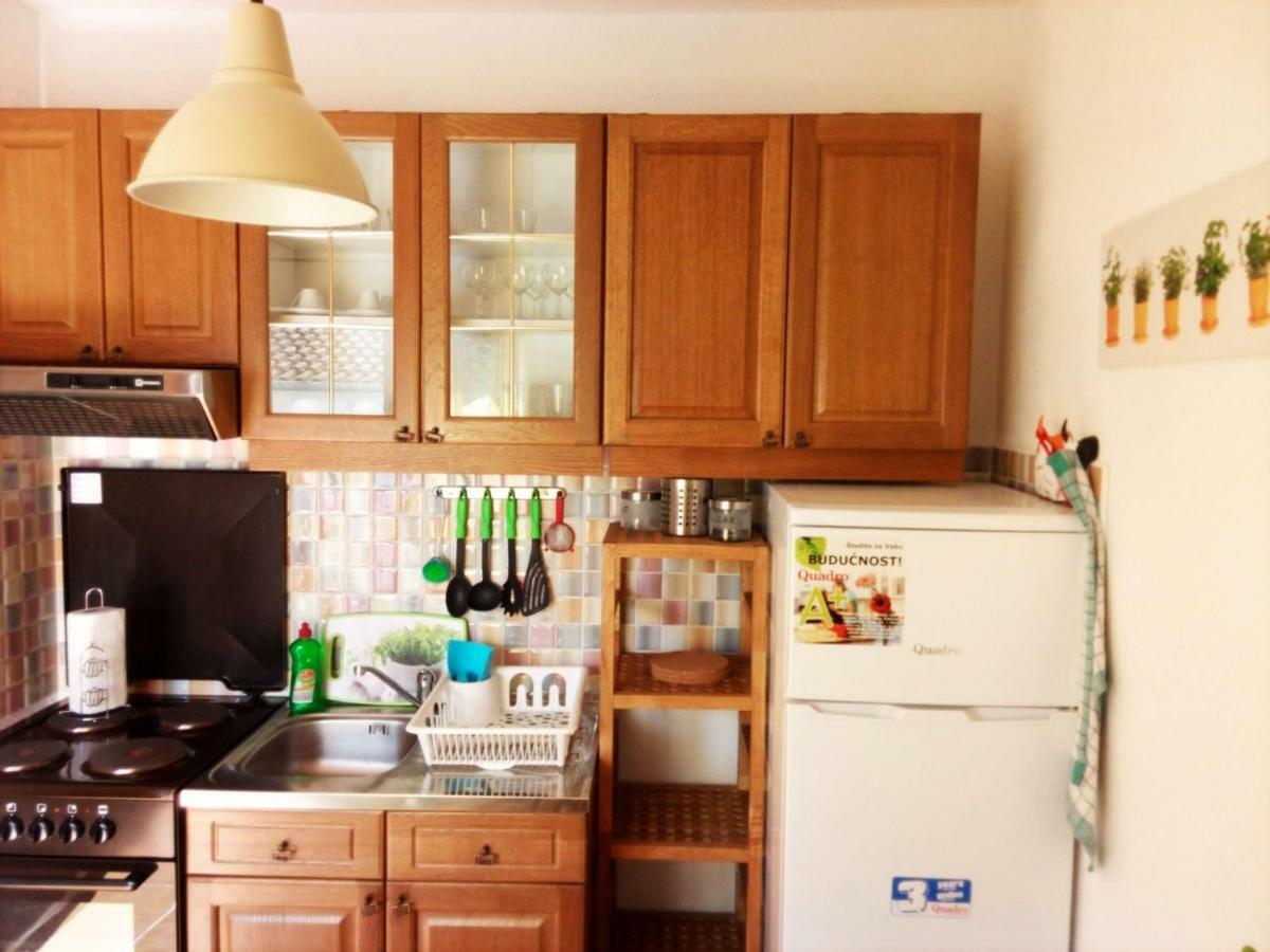 Apartments Kamelija มาลินสกา ภายนอก รูปภาพ