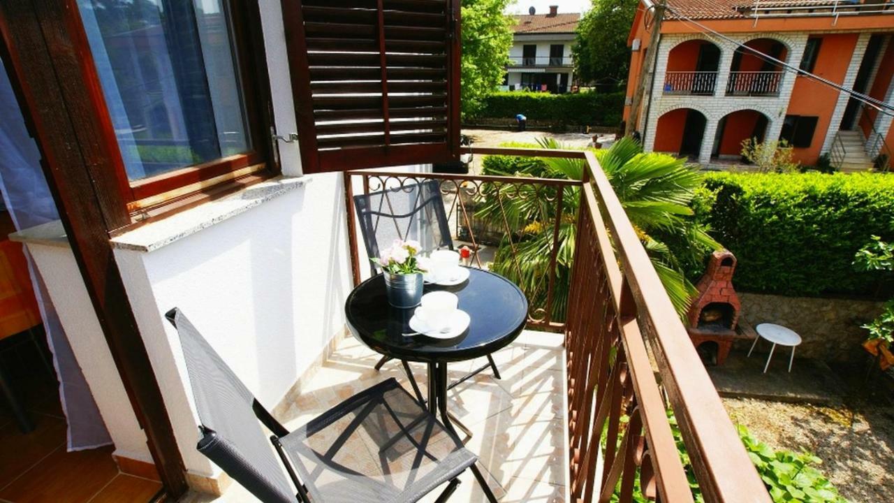 Apartments Kamelija มาลินสกา ภายนอก รูปภาพ