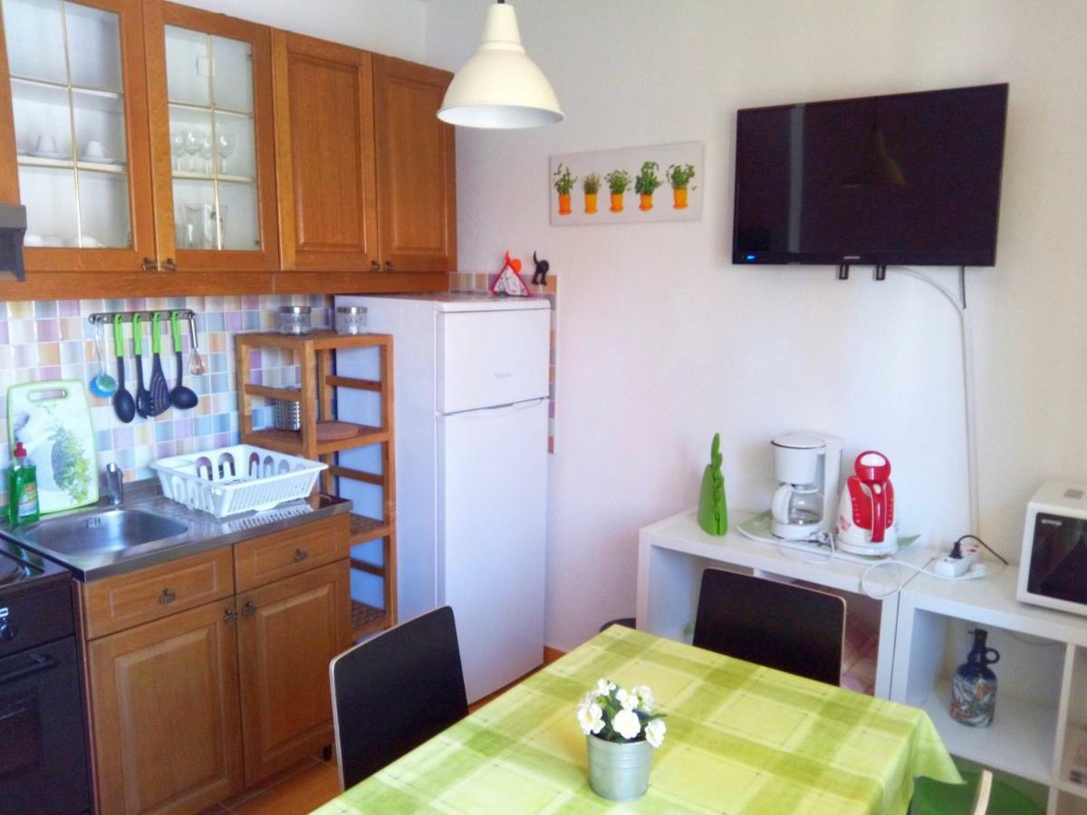 Apartments Kamelija มาลินสกา ภายนอก รูปภาพ